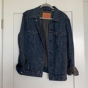 New Levi Denim Jacket